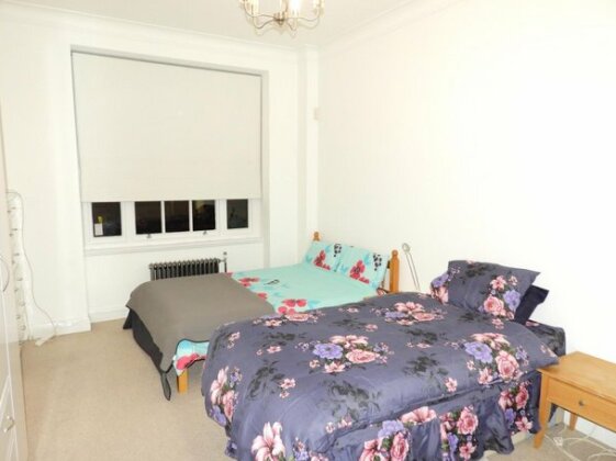 &nbsp;Photo&nbsp;2