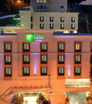 Holiday Inn Express Hotel & Suites Hollywood Hotel Walk of Fame