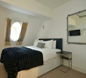 Uber London Palace Penthouse
