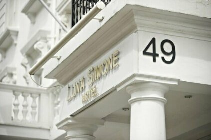 Luna And Simone Hotel