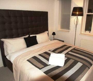 Penthouse Apartment on Trafalgar Square by Lifestyle-Lets